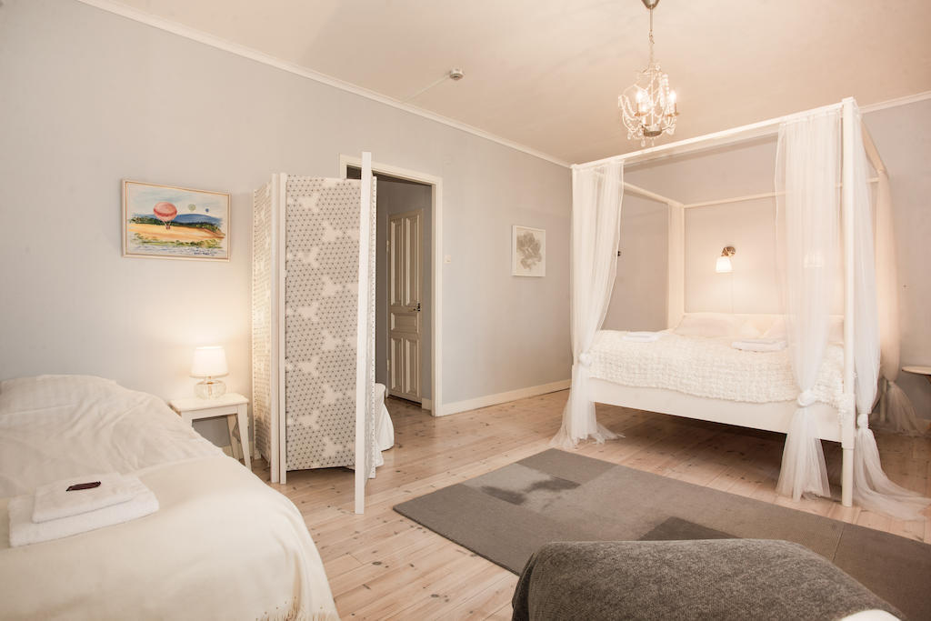 Hotel Wij Traedgardar Ockelbo Pokoj fotografie